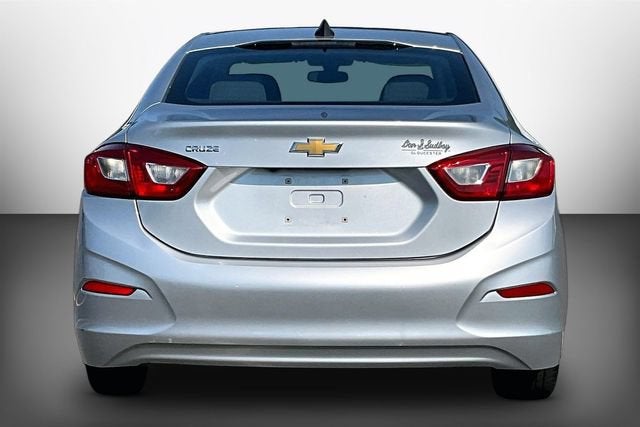 2018 Chevrolet Cruze LS