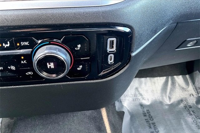 2022 Chevrolet Silverado 1500 LT (2FL)