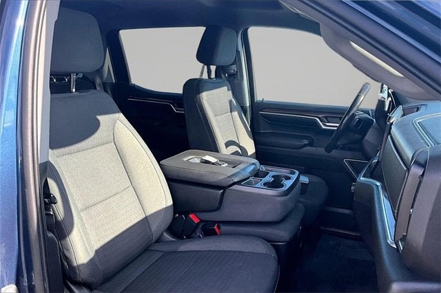 2022 Chevrolet Silverado 1500 LT (2FL)