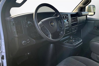 2024 Chevrolet Express Cargo 2500 WT