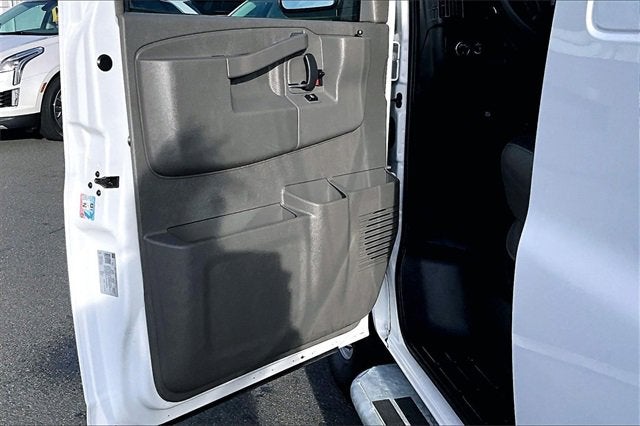 2024 Chevrolet Express Cargo 2500 WT