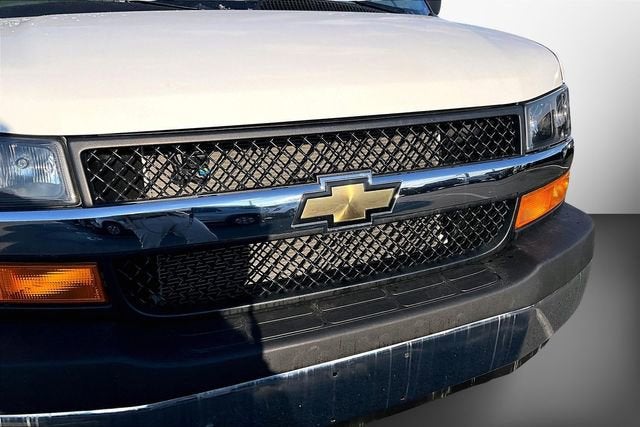 2024 Chevrolet Express Cargo 2500 WT