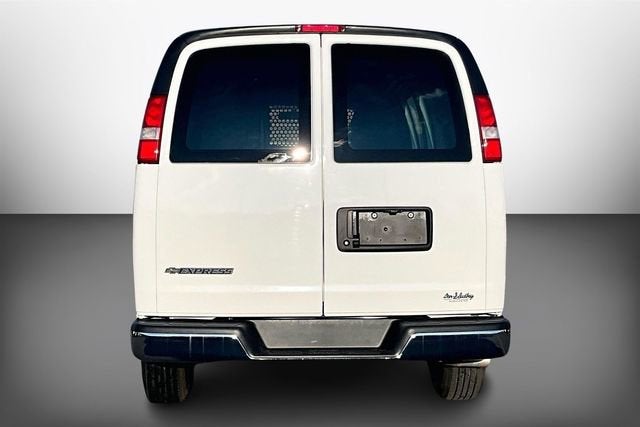 2024 Chevrolet Express Cargo 2500 WT