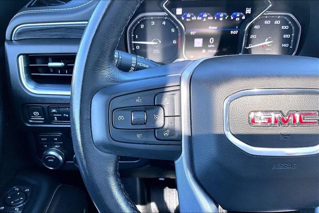 2021 GMC Yukon SLT