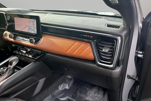 2023 GMC Canyon AT4