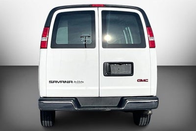 2019 GMC Savana Cargo 2500 BASE